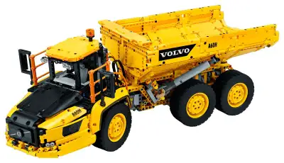 6x6 Volvo articulated hauler. No box, built once and comes with instructions. 2193 pieces, and piece...