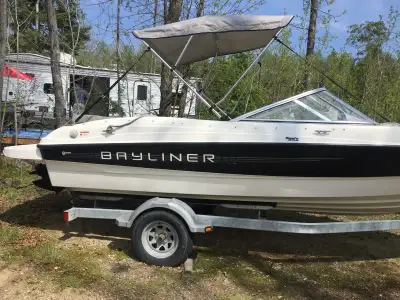 2011 Bayliner 185 with 3litre that has very low hours I am the 2owner boat has full gauge package ev...