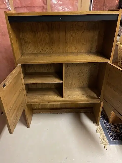 Wooden Shelving Unit in Bookcases & Shelving Units in Calgary - Image 3