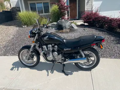 1992 Honda 750 Nighthawk All original, including under seat Honda tool kit, and owners manual. Added...