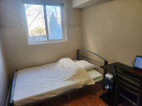 4 month sublet (May to Aug) - ensuite bedroom - for student