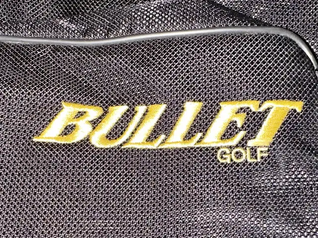 Golf Bag Travel Cover - Never Used in Golf in Ottawa - Image 7