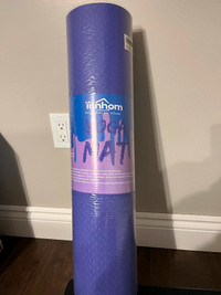 NEW. Yoga mat
