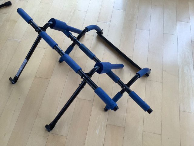 Pull up and dip bar set in Exercise Equipment in Delta/Surrey/Langley