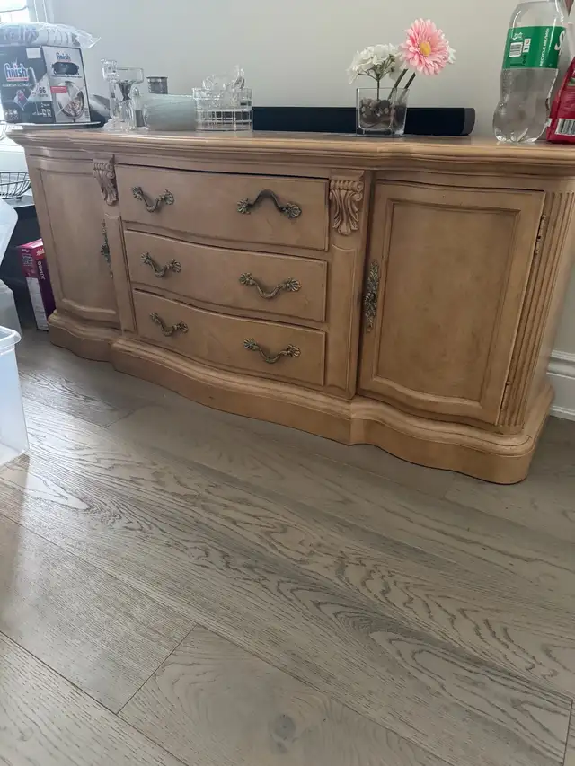 table chairs and cabinet  in Dining Tables & Sets in Barrie - Image 3