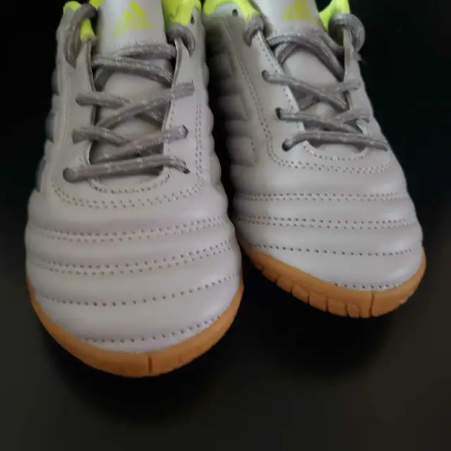 Youth Boys ADIDAS NWOT Copa Indoor Soccer Shoes- 13K in Soccer in Ottawa - Image 3