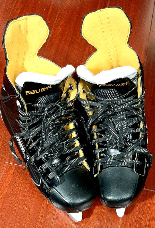 Bauer S160 Supreme.Size 5.5D in Skates & Blades in Edmonton - Image 2