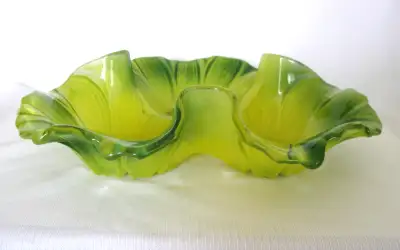 PLAT TROIS SECTIONS VINTAGE THREE COMPARTMENT BOWL, View more