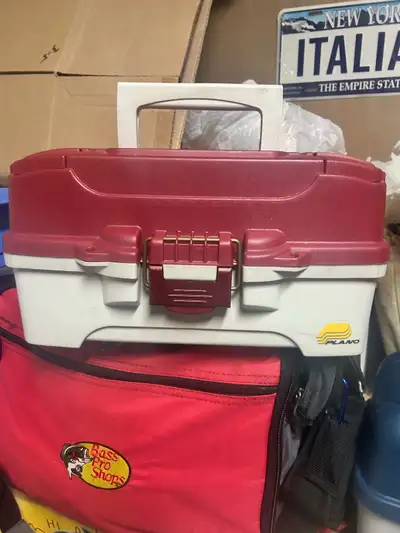 Plano 6201 One-Tray Tackle Box - Excellent Condition, View more