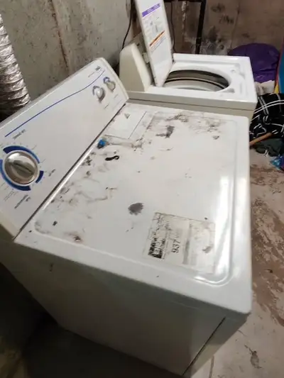 Landlords beware: This home was completely renovated and was destroyed by Carrigon Guthro so I can n...