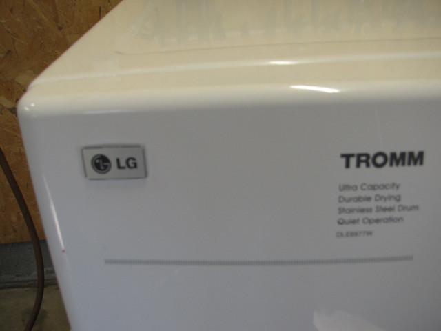 LG dryer in Washers & Dryers in North Bay - Image 4