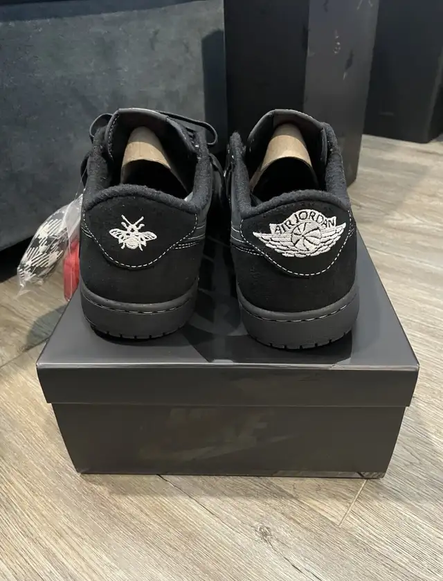 Jordan 1 Retro Low SP Travis Scott Black Phantom in Men's Shoes in Mississauga / Peel Region - Image 5