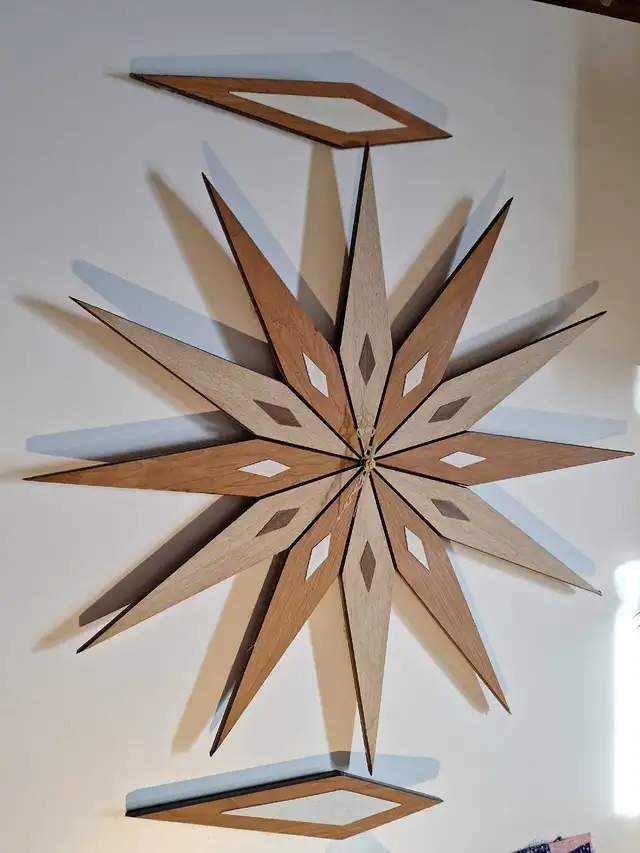 Hand-Crafted Wood Wall Clock in Home Décor & Accents in Ottawa - Image 3