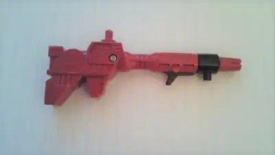 Transformers G1 Metroplex Six-gun original right leg - original -like new email contact thanks