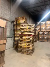 Pallet for sale 48x40 4 way $4.25