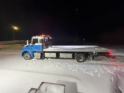 2011 Kenworth T270 asking $58,000 obo 2011 Kenworth T270 Rollback Wrecker – Highway Recovery Weapon...