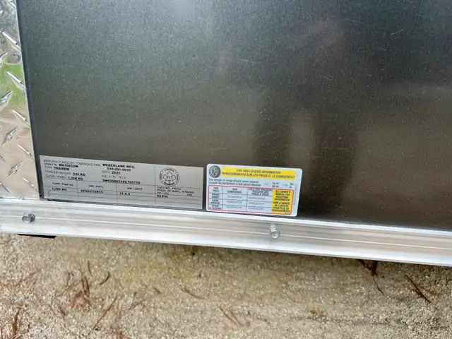 6x10 enclosed trailer with rear barn doors in Cargo & Utility Trailers in Barrie - Image 5