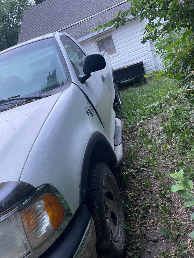 2000 f150 Cars & Trucks Prince Albert Kijiji