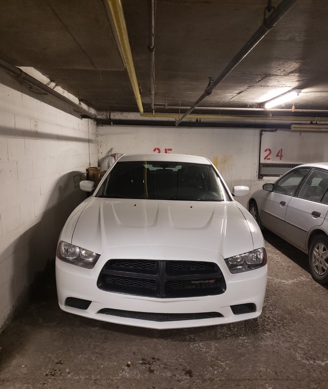 2013 Dodge Charger Police Package – AS-IS – $1000$ OBO