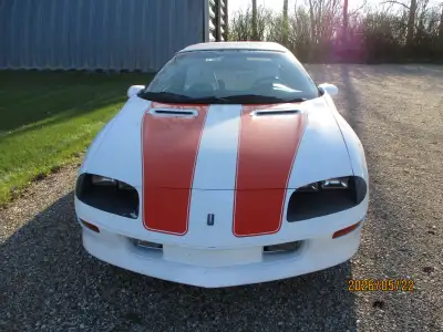 V8, automatic. All options. Runs and drives great. 82640 miles No accidents, no rust ever. Rare spec...