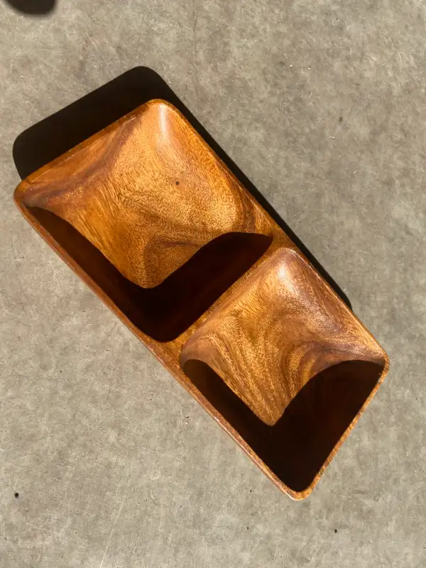 Carved wood double serving bowls in Kitchen & Dining Wares in Cowichan Valley / Duncan - Image 3