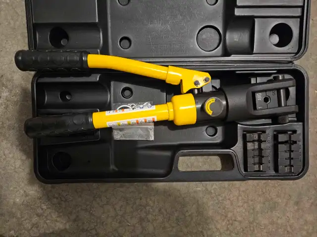 Titan 11981 High Capacity 7.5-Ton Hydraulic Cable Crimper62864361508609124