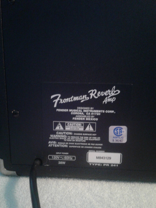 Fender Frontman Reverb Amp, solid state, 38 watts in Amps & Pedals in Kawartha Lakes - Image 3