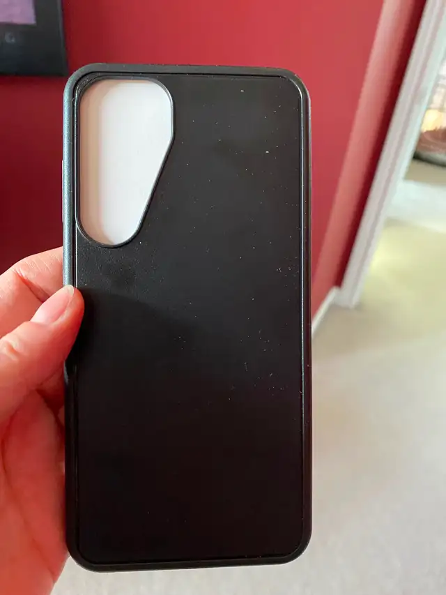 Otterbox Symmetry Phone Case Black for Samsung Galaxy 25+ in Cell Phone Accessories in Guelph - Image 4