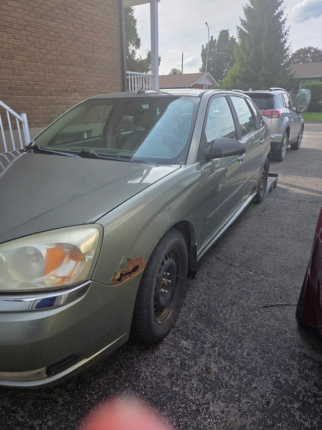 2005 Chevy Malibu Maxx lt 3.5l — photo 4