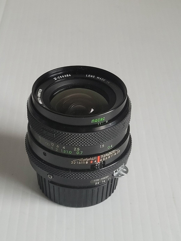 Sigma Mini  Wide 28mm F 2 .8 Lens For Nikon Ai Mount  in Cameras & Camcorders in City of Montréal - Image 3