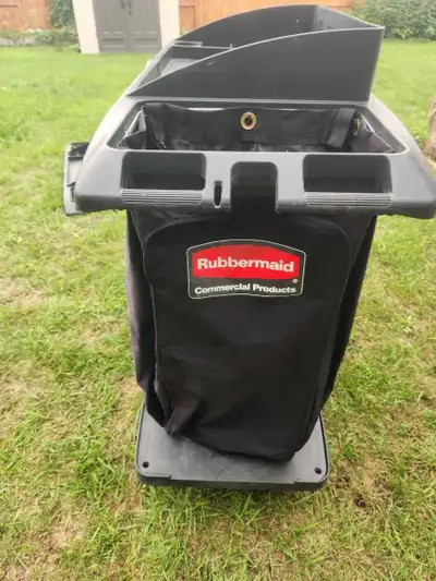 Rubbermaid Cart EUC Must Pick up in Vanscoy