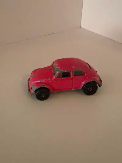 Vtg 1988 Hot Wheels VW Bug Pearl Pink - Volkswagen Beetle Mal, View more