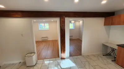 3 ½ à louer – Emplacement idéal au cœur de Lévis Charmant logement 3 ½ situé dans un triplex, en ple...