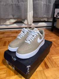 AIR FORCE 1 ( taille/size 8 US)