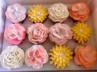 Mother’s Day cupcakes and cakes