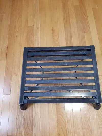 Marchepied en aluminium, à pattes reglables $40.00