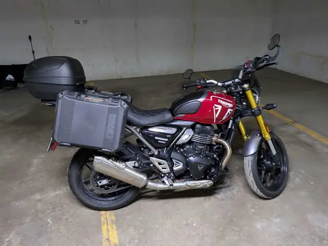 2024 Triumph Speed 400 in Street, Cruisers & Choppers in Strathcona County - Image 2