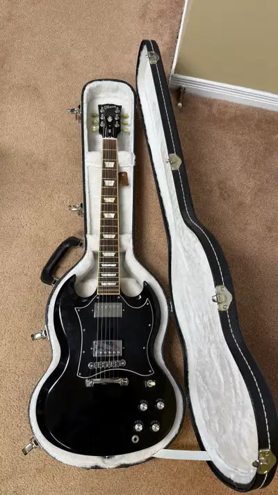 FS/FT 2010 Gibson SG Ebony electric guitar with OHSC, View more