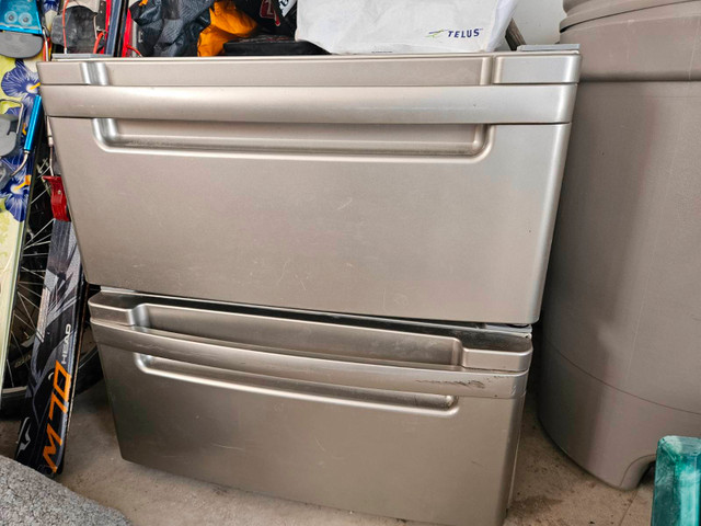 LG 27inch Front Load Washer/Dryer Stainless Steel Pedestals in Washers & Dryers in Calgary
