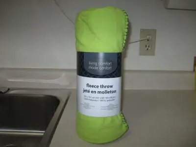 New Fleece Throw Blanket - Never Used, View more