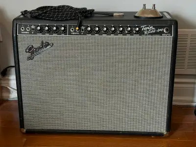 Fender Twin Reverb Reissue, View more