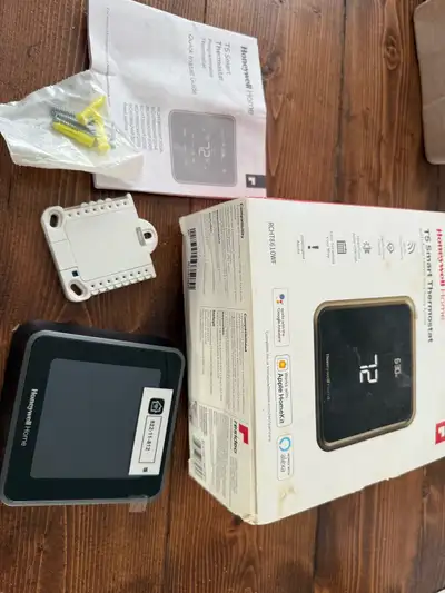 T5 Honeywell smart thermostat , View more
