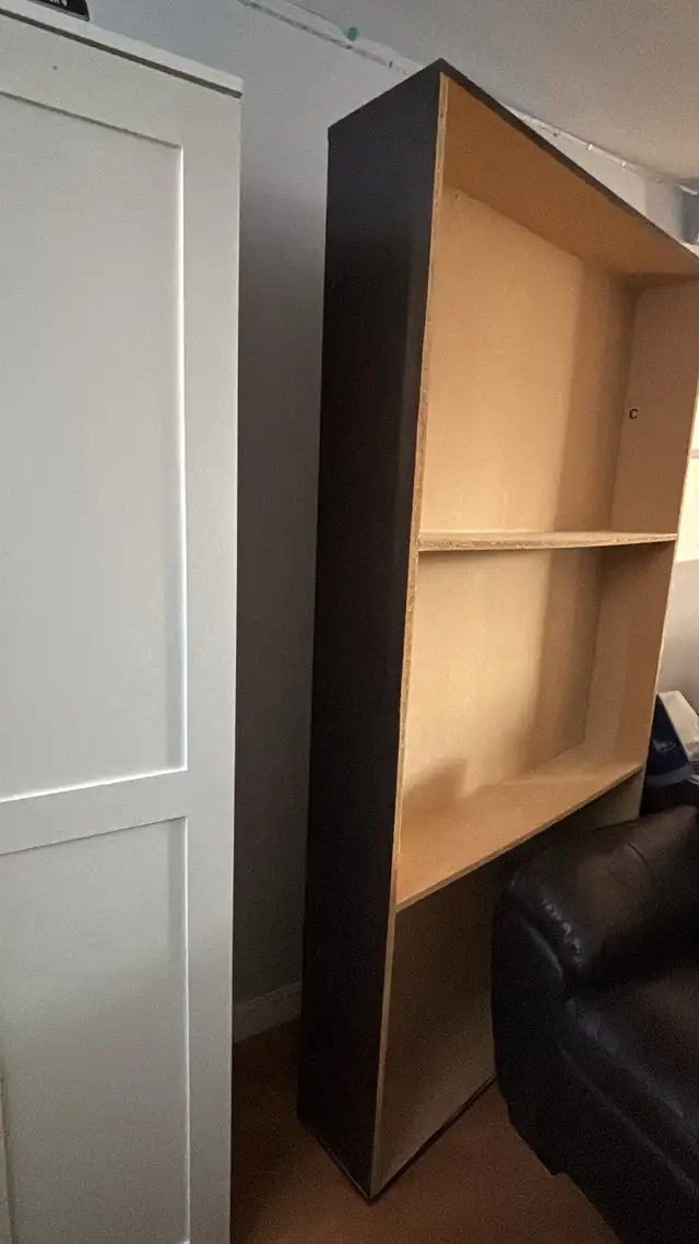 Base de lit simple 39 pouces in Beds & Mattresses in Longueuil / South Shore - Image 3