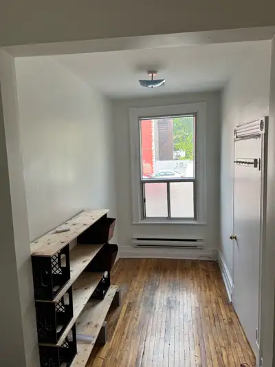 Private room for rent