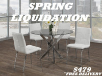 DESIGNER ROUND DINING TABLE WITH FOUR CHAIRS..