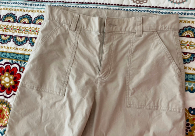 Pantalon pour femme dans Femmes - Pantalons et shorts  à Sherbrooke - Image 2