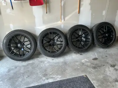 4 NEXEN WINTER TIRES ON BLACK PAINTED ALUMINUM RIMS, RUN FLATS C/W SENSORS. 245 50 R19. BOLT PATTERN...