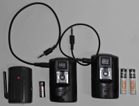 Cactus Wireless Flash Transceiver and  2 Receiver Trigger System