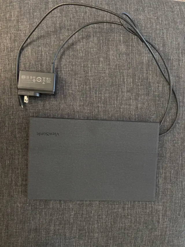 Moniteur OLED portable ViewSonic VX1655-4K in Monitors in Longueuil / South Shore - Image 3