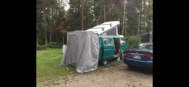 «&nbsp;EN ATTENTE&nbsp;» Superbe Westfalia 1980 air cooled in RVs & Motorhomes in Gatineau - Image 10